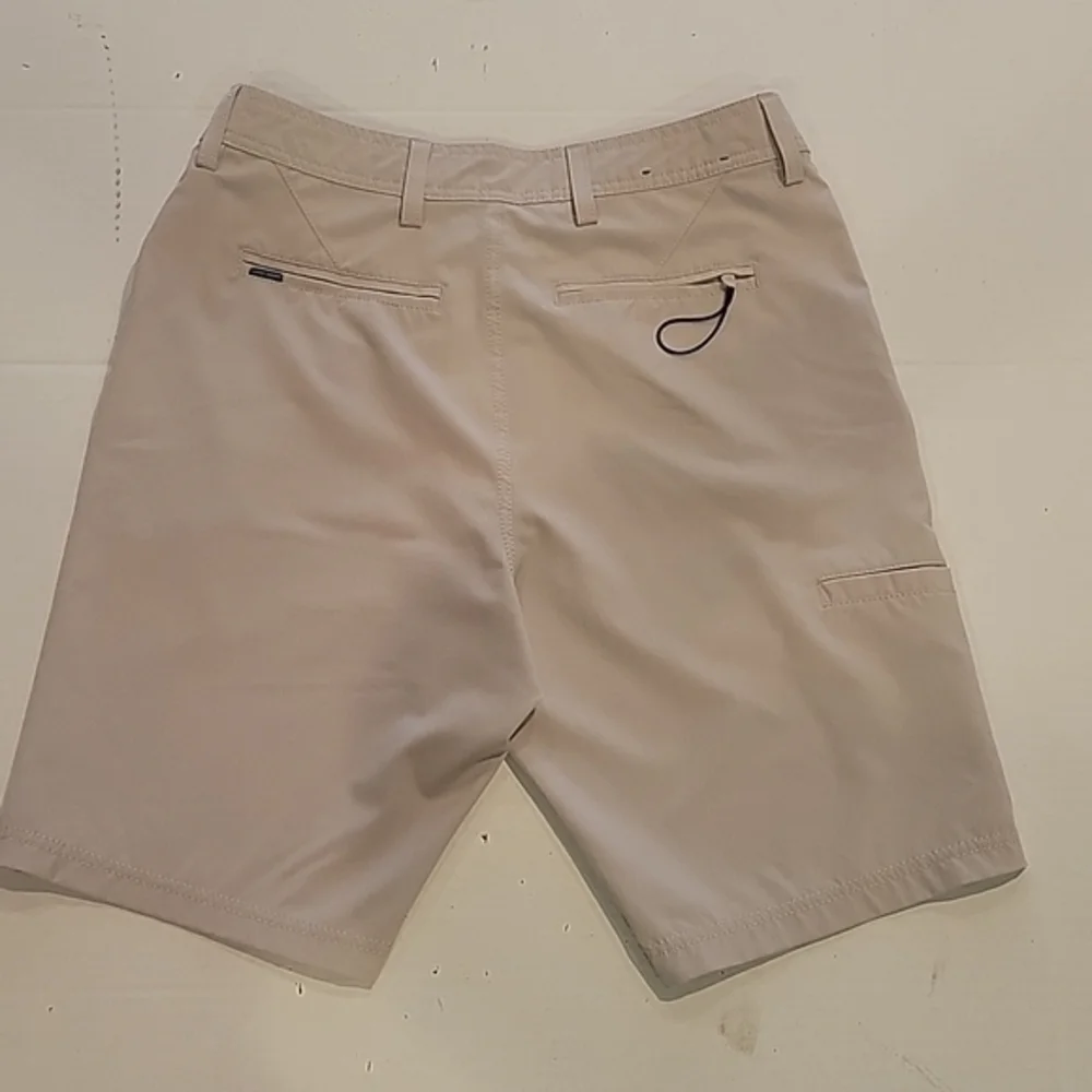 QUIET STORM KHAKI POLYESTER SHORTS (sz 29)‎